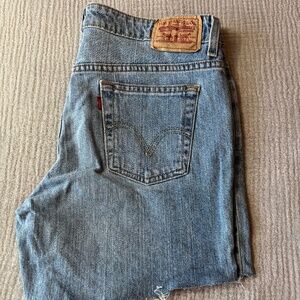 Levi’s 515 cut off jean shorts sz 32